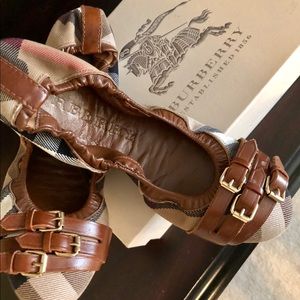 Burberry Bridle Housecheck Falcony Ballerina Flats